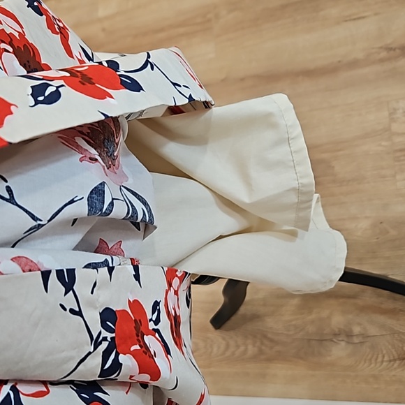 CUE Size 12 Fit Flare Floral Dress with Pockets - NWOT - Picture 6 of 16